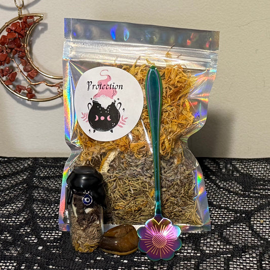 Protection Witchcraft Simmer Pot and Spell Jar by Dear Antoinette